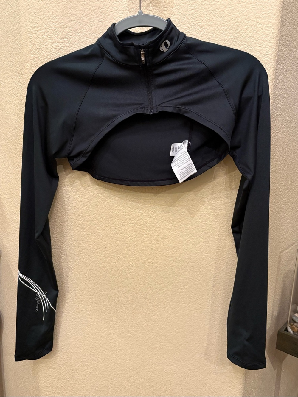 Pearl Izumi Women Black Long-Sleeve Cycling Fly Shrug Crop Top Size Medium